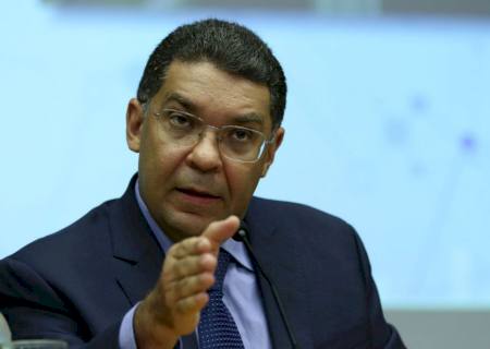 Governo cumpre teto de gastos com folga de R$ 33,9 bilhões