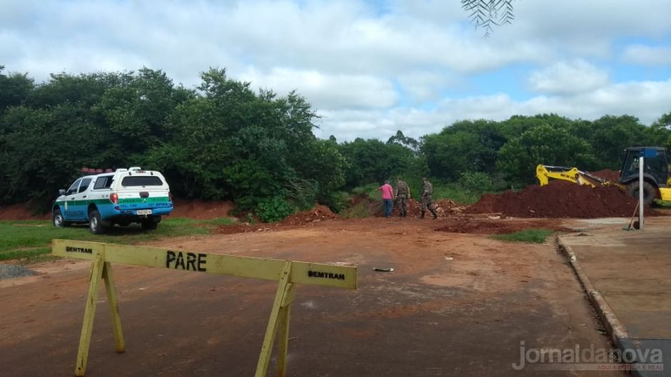 PMA verifica vazamento de esgoto a céu aberto em Nova Andradina