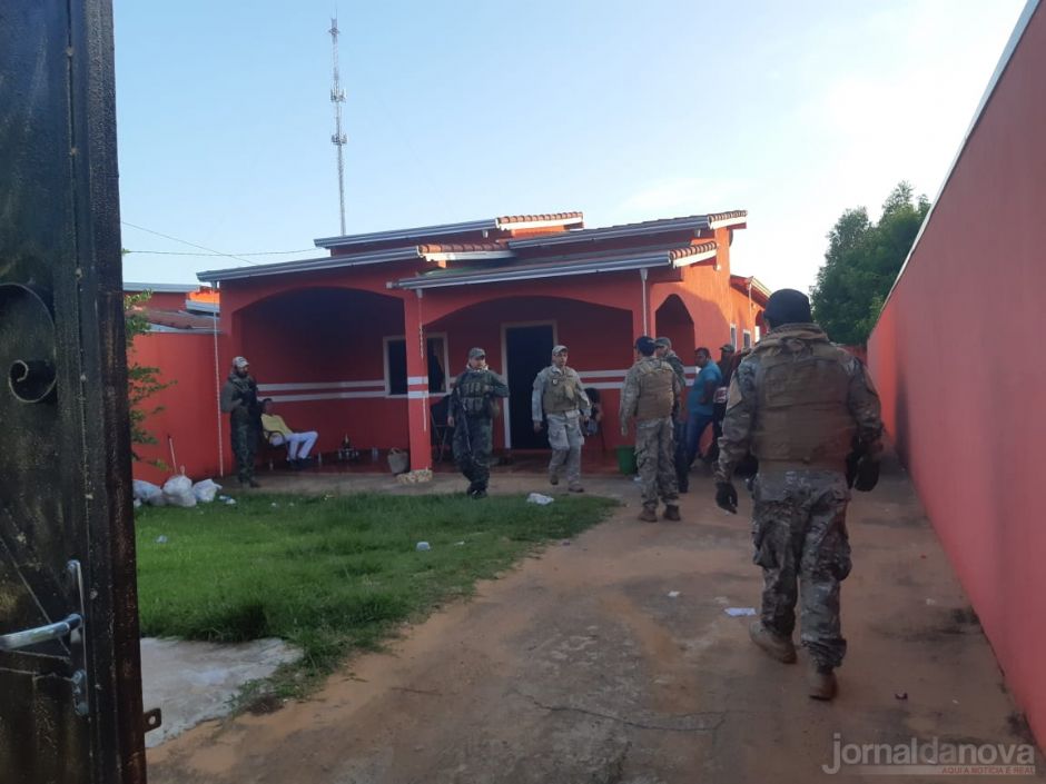 Polícia do Paraguai prende líderes de organização criminosa na fronteira