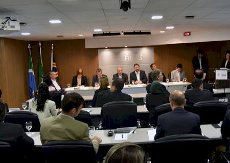 Fiems apresenta potencial da indústria de MS a embaixadores do sudeste asiático