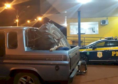PRF apreende meia tonelada de maconha em Rio Brilhante