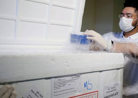 Coronavírus: Estoque para diagnóstico no Estado totaliza 21,5 mil testes