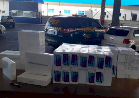 PRF apreende carga de eletrônicos sem documentação em Mundo Novo