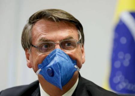 Bolsonaro volta a defender a cloroquina: ''não tem outro remédio''