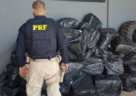 Equipes da PRF e Garras apreendem quase duas toneladas de maconha em MS