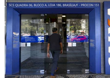 Caixa abre duas horas mais cedo a partir desta segunda-feira (4)