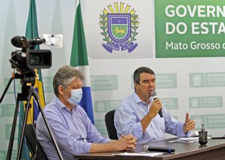 Prosseguir: Governo apresenta plano para evitar mais restrições e lockdown