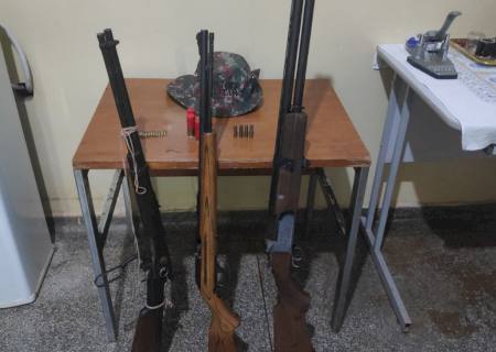 Polícia Ambiental prende três suspeitos de caça ilegal e apreende armas e munições