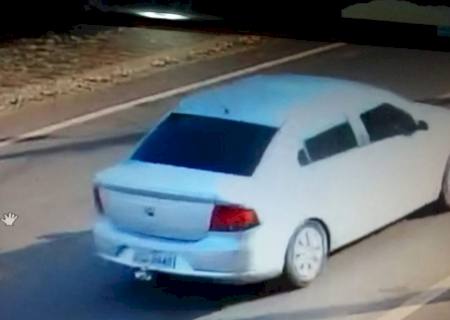 Polícia caça Voyage usado por bandidos na fuga após assalto em Nova Alvorada do Sul