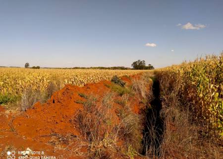 Proprietário rural é multado em R$ 10 mil por construir drenos ilegalmente