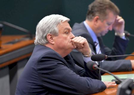 Morre deputado José Mentor, vítima de covid-19