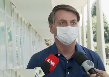 Presidente Jair Bolsonaro testa positivo para Covid-19