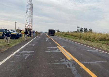 Motociclista colide com guard rail e morre em Naviraí