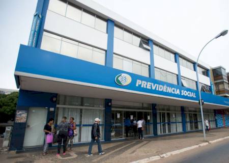 INSS autoriza bancos a renovar prova de vida por procuração