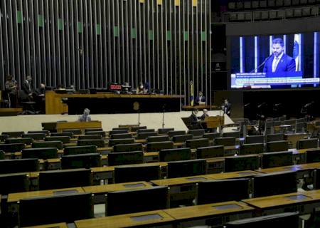 Câmara aprova crédito de R$ 639 milhões para ações na pandemia Matéria segue para análise do Senado