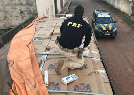 PRF em MS apreende carga de cigarros avaliada em R$ 1,25 milhão