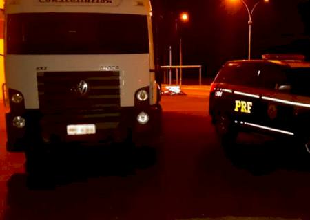 Em Naviraí, PRF recupera caminhão furtado há cinco anos em MG