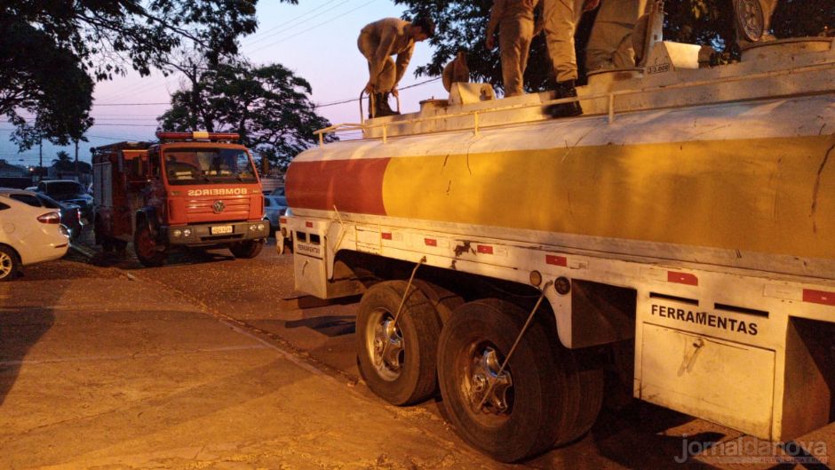 DOF apreende caminhão tanque com mais de 9 toneladas de maconha