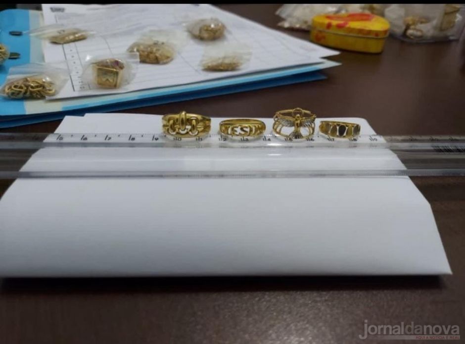 Após operação, PC de Nova Andradina divulga joias apreendidas para reconhecimento de possíveis proprietários