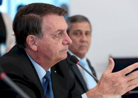 Bolsonaro recria Ministério das Comunicações