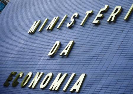 Mais de 60% dos internautas no país usam serviços públicos digitais