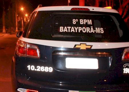 Dupla é presa após tentativa de roubo e ameaça em Batayporã