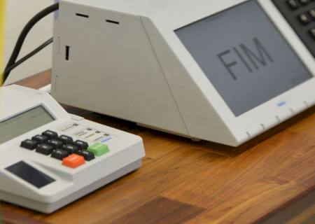 Para fazer tudo certo na urna, eleitor pode treinar pela internet