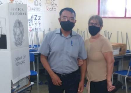 Tadao já registrou o voto logo pela manhã em Nova Andradina