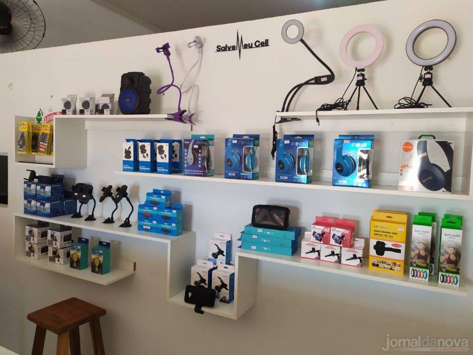 Loja Salve Meu Cell celebra aniversário com promoção para os clientes