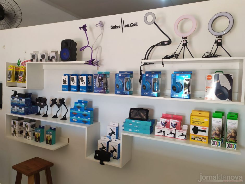 Loja Salve Meu Cell celebra aniversário com promoção para os clientes