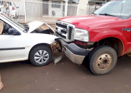 Em Costa Rica, PM prende condutor embriagado que causou acidente