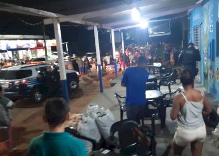 Vídeo: Usando pistolas, homem mata dois e fere dois em Ponta Porã
