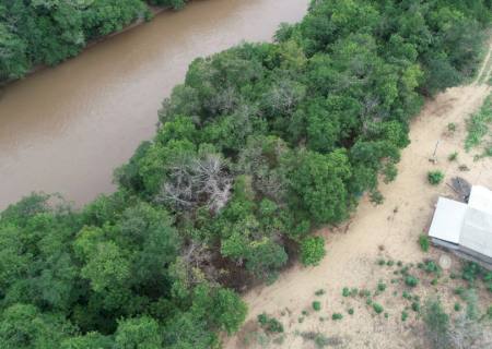 PMA autua dono de chácara por construção de rancho pesqueiro degradando área protegida