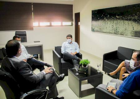 Defensoria Pública e Assomasul discutem judicialização da saúde e regularização fundiária