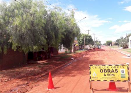 Sanesul executa obras de esgotamento sanitário em Deodápolis