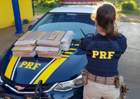 Dupla é presa transportando quase 50 kg de maconha em Jaraguari