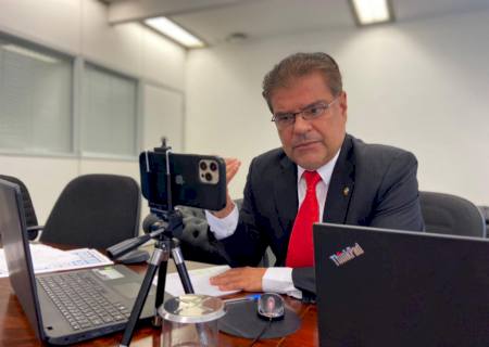 Nelsinho Trad apresentará requerimento para profissionais de transporte de pessoas