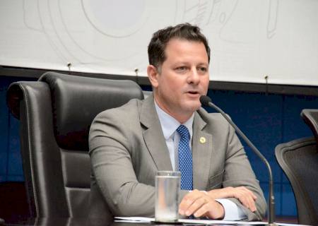 Renato Câmara reforça pedido de vacinação de professores e servidores da rede estadual de educação