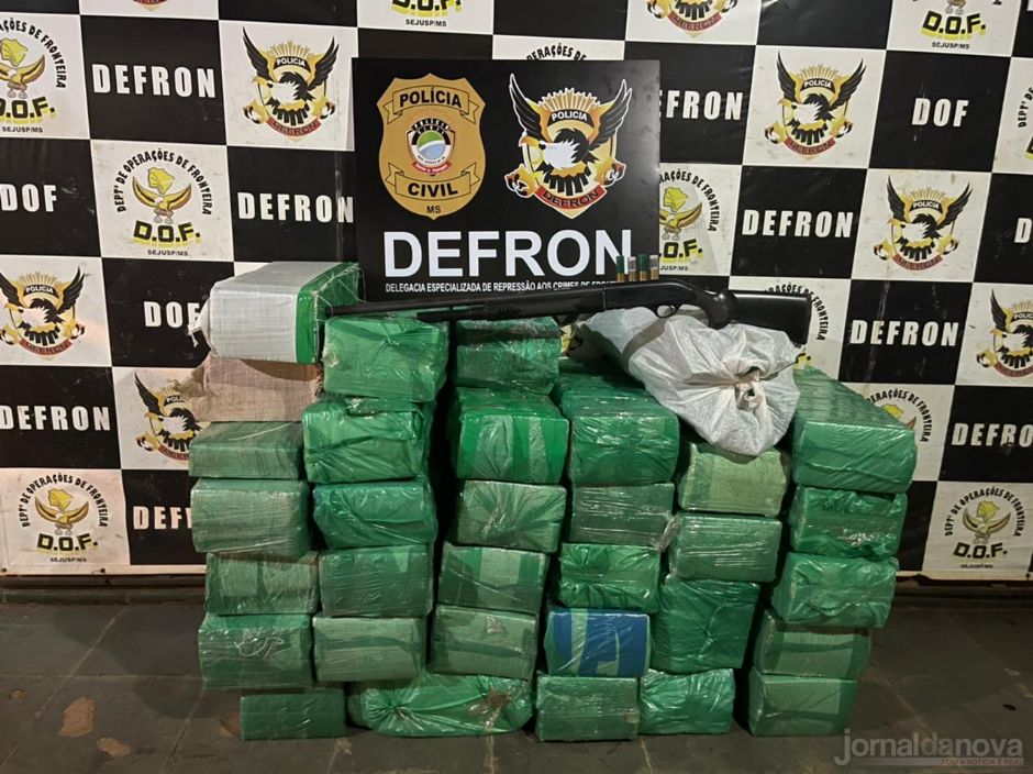 Vídeo: Defron prende quadrilha e fecha entrepostos de armazenamento e distribuição de drogas
