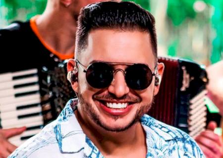 Cantor sertanejo Kleber, da dupla com Kaue, morre de Covid-19