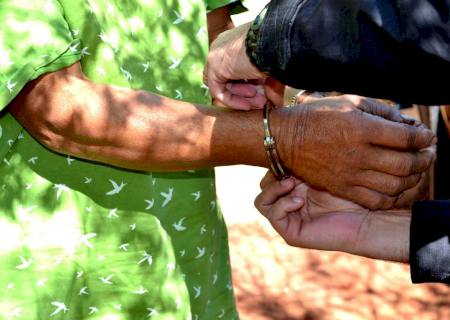 Policiais prendem agressor por violência doméstica em Brasilândia
