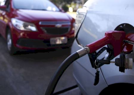 Operação autua 641 postos de combustível em 26 unidades federativas