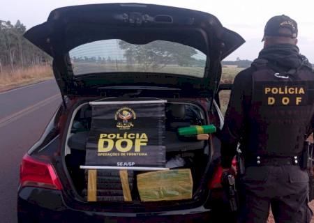 Vídeo: Carro carregado com 416 kg de drogas é apreendido pelo DOF em Ponta Porã