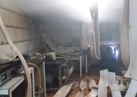 Cozinha de pizzaria fica danificada pela fogo em Angélica