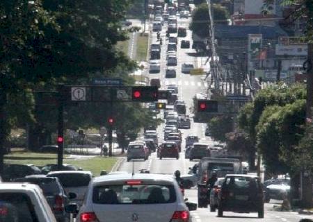 Últimos dias para licenciamento de veículos com placas final 7 e 8