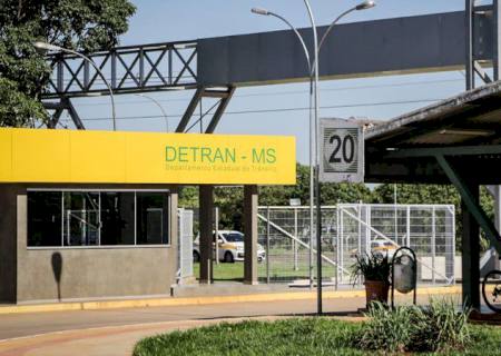 Detran faturou R$ 14,2 milhões com multas em 2021, mas investiu só 31% no trânsito