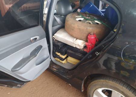 Em Rio Brilhante, PRF apreende mais de 700 kg de maconha em carro roubado