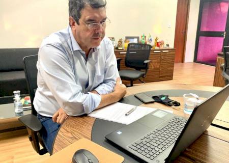 Riedel fala sobre as potencialidades econômicas do Brasil e de MS em palestra na Expoagro