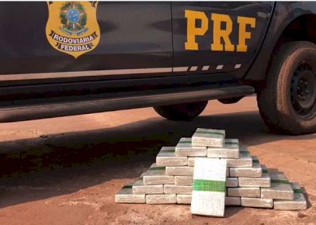 Vídeo: PRF apreende 25 kg de cloridrato de cocaína em Corumbá
