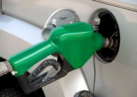 Petrobras reajusta preços da gasolina e do gás de cozinha